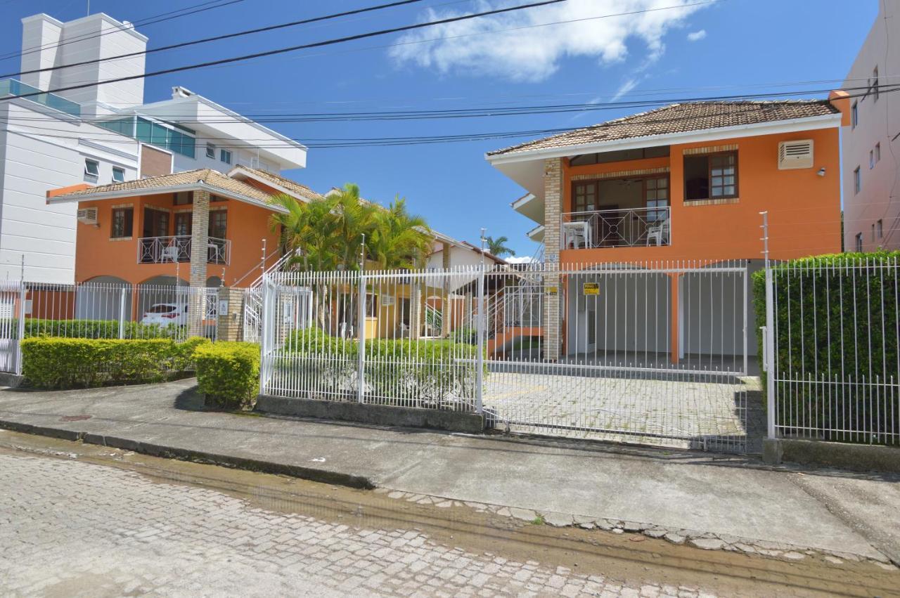 3 A Duas Quadras Mar, Com Piscina Apartamento Florianópolis
